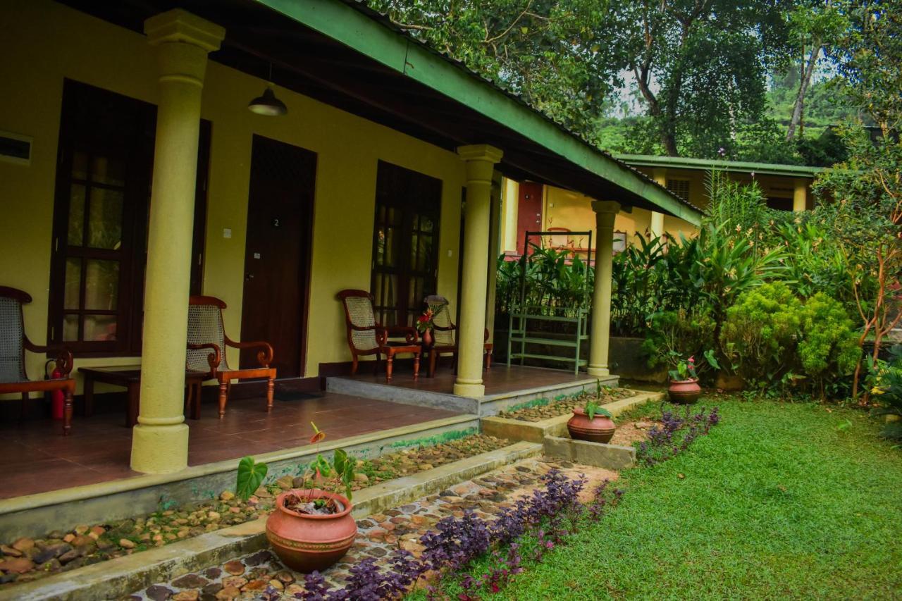 Blue Magpie Lodge Sinharaja Kudawe Esterno foto