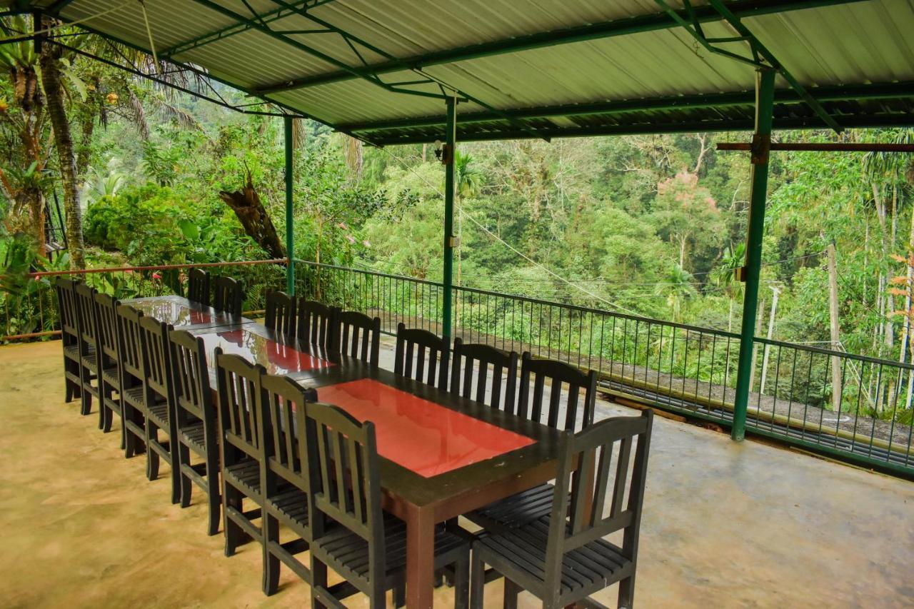Blue Magpie Lodge Sinharaja Kudawe Esterno foto